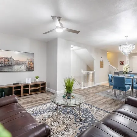 Villa 3Br Townhouse W Perfect Location